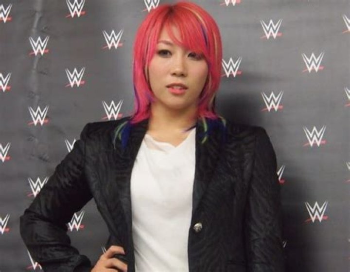 Asuka WWE Biography, Height, Weight, Age, Affairs and Other Facts