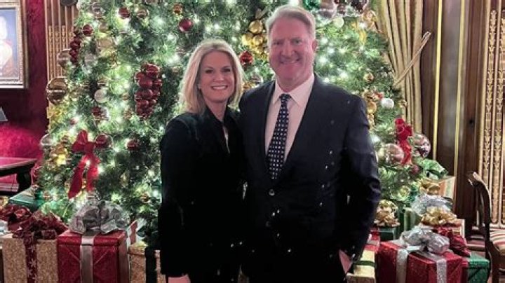 Is Daniel John Gregory the husband of Martha MacCallum? His bio, net worth, occupation, job, wife, c