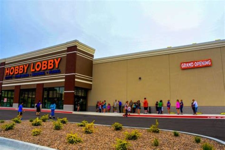Is Hobby Lobby Closing Permanently After Forced COVID-19 Closures?