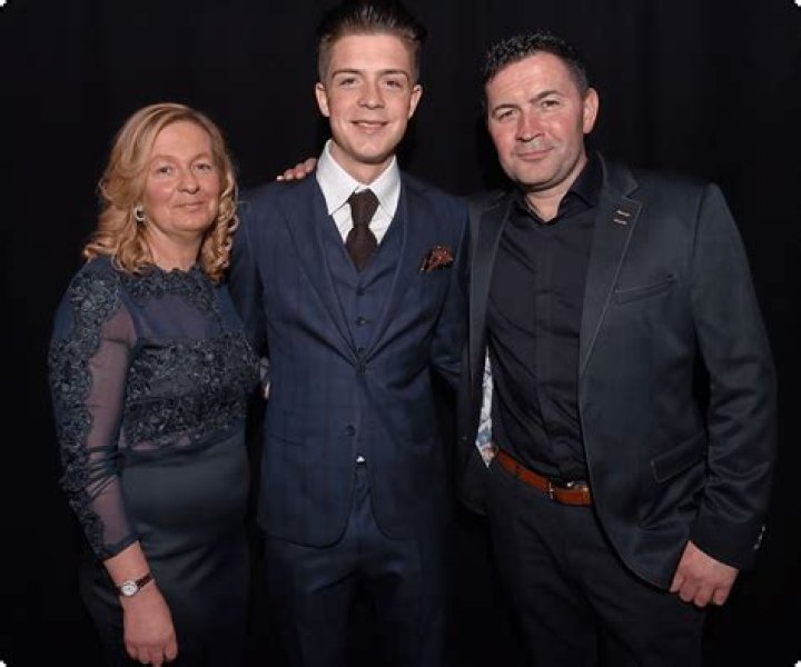 Karen Grealish And Kevin Grealish Jack Grealish Mum Dad & Sister ·