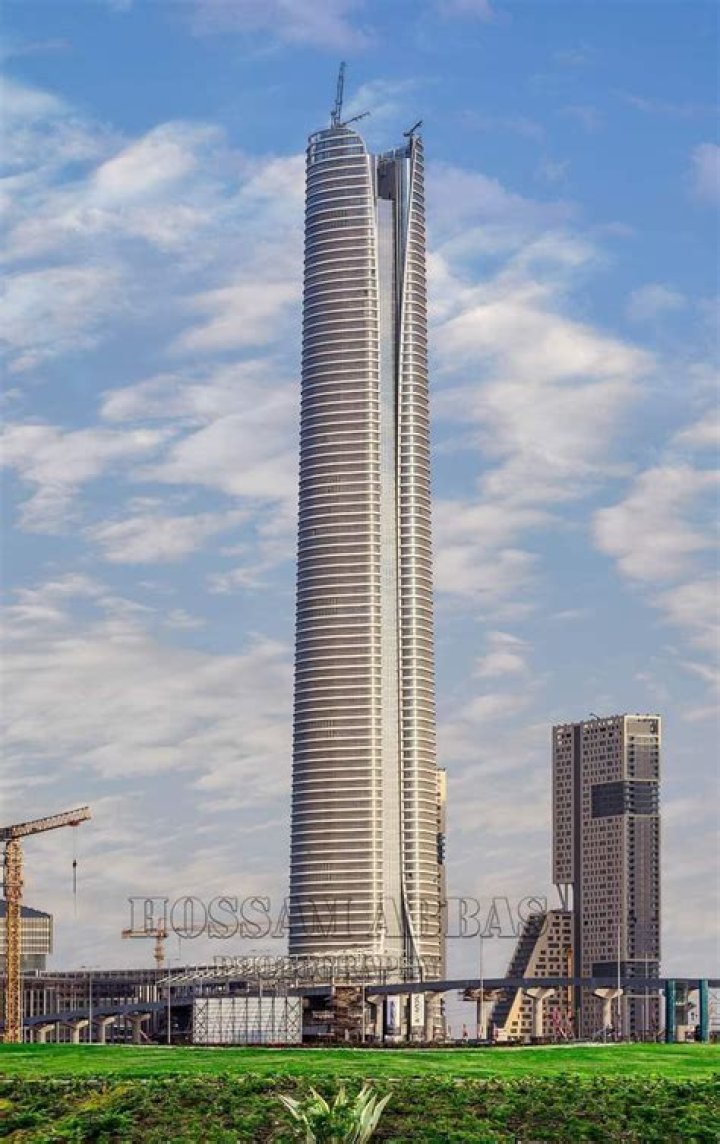 Kevin Eubanks' Towering Height And Its Impact