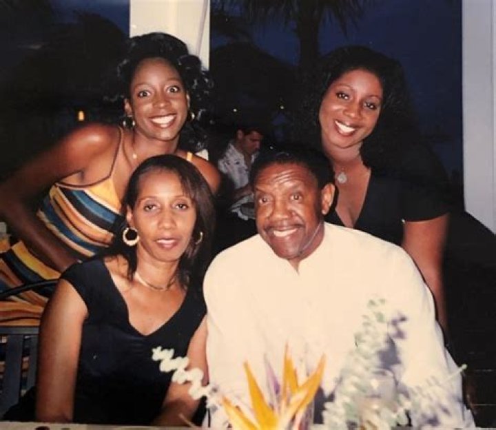 Lynette Fromme Biography, Age, Height, Husband, Net Worth, Family