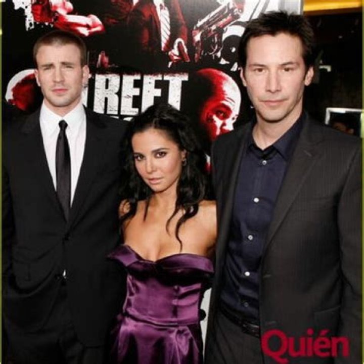 Martha Higareda And Keanu Reeves