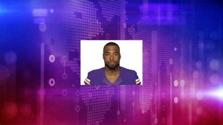 Marvin Mitchell Net Worth ·